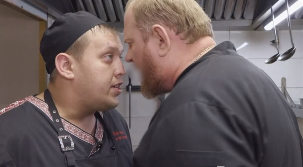 Кадр из эпизода "На ножах", который показывали на днях