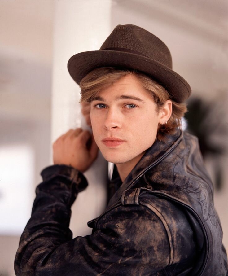  Брэд Питт род. 18 декабря 1963 г.