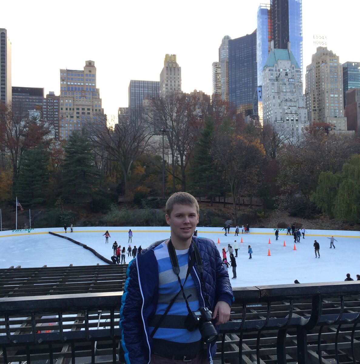 В первую неделю я гулял разинув свои замыленные глаза на шикарные виды)