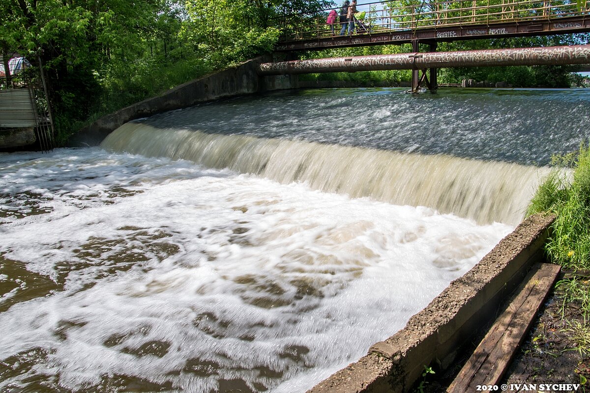 Водопад на пехорке фото