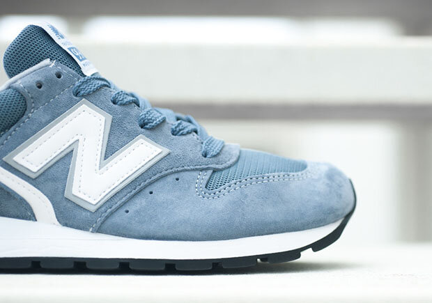 New Balance 996