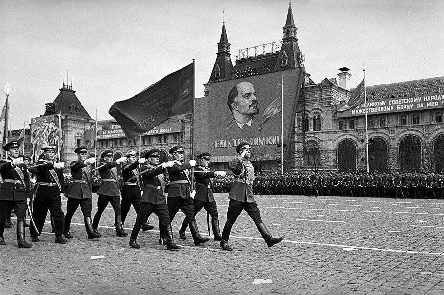 Фото празднования 9 мая 1945 года