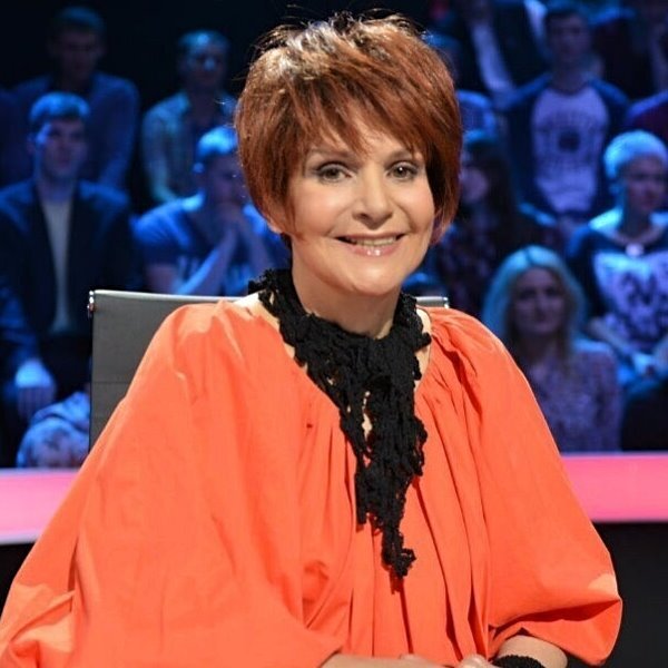 Людмила Артемьева 