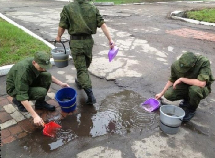 Убрать лужу совками? Это мы можем. 