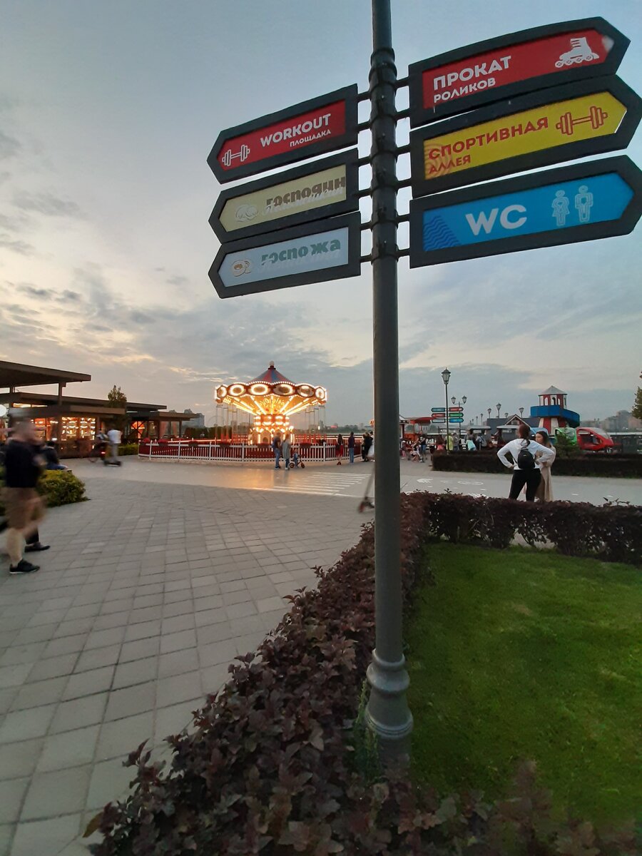 К сожалению фото Ветакадемии у меня нет, поэтому оставлю фото набережной 