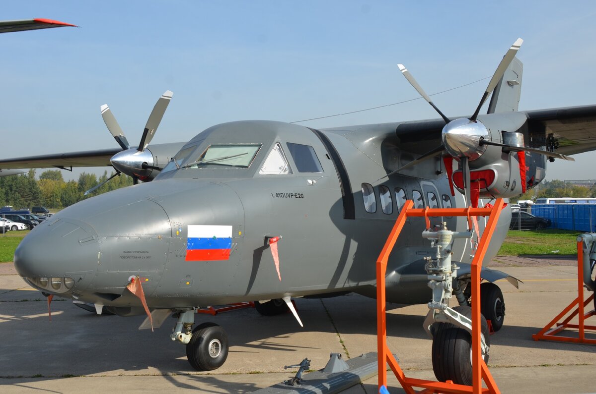 Л-410 производства УЗГА на МАКС-2019
