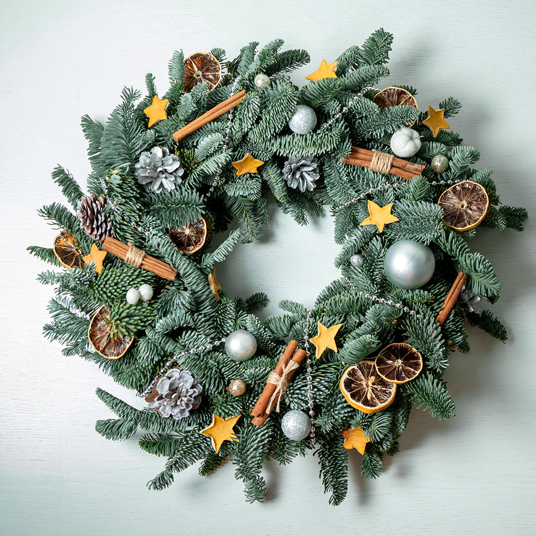 Фото с сайта www.gladkovaflorist.ru Флорист: Маргарита Гладкова, фотограф: Дмитрий Гладков www.gladkovdmitry.ru