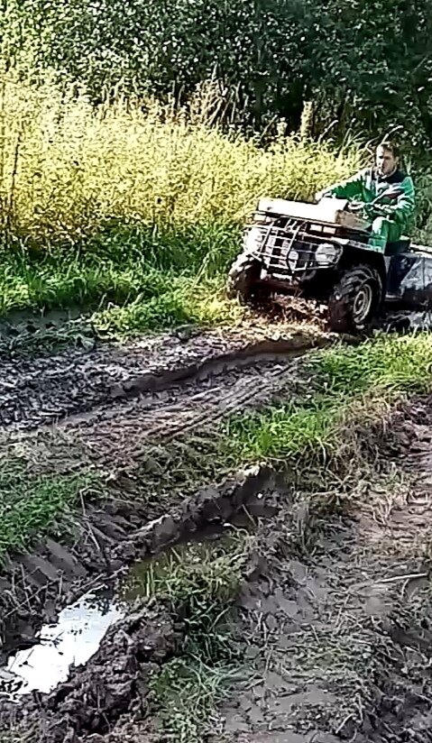 Тот самый квадроцикл, собранный мужем от и до. 