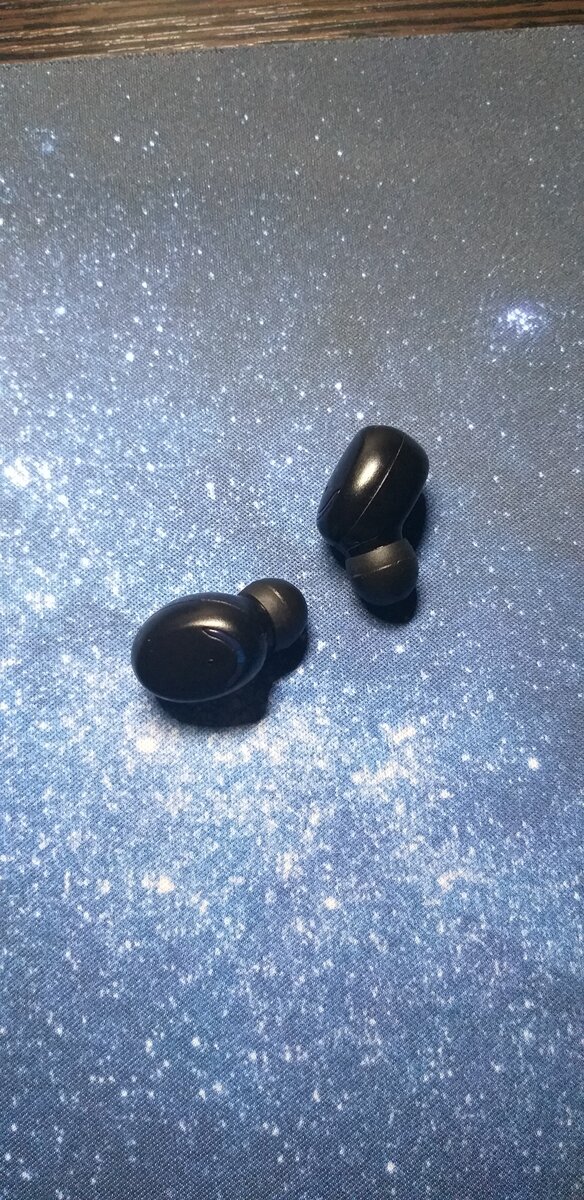 Вот такие небольшие наушники