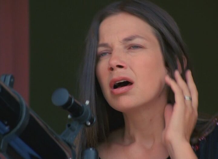 Кадр из фильма «Тайна голливудской мамы» (2004)