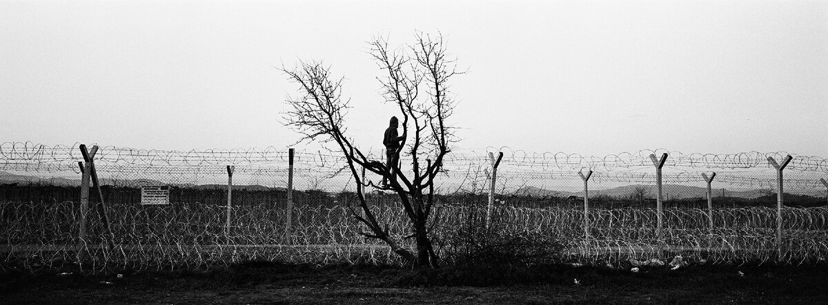 В ловушке в Греции 
© Angelos Tzortzinis, Greece, partially funded by the Magnum Foundation