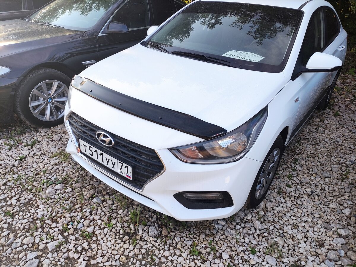 Hyundai Solaris за 880 тысяч рублей  
