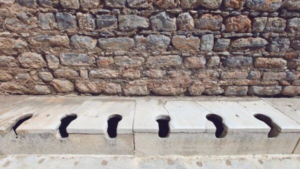 Римские общественные туалеты