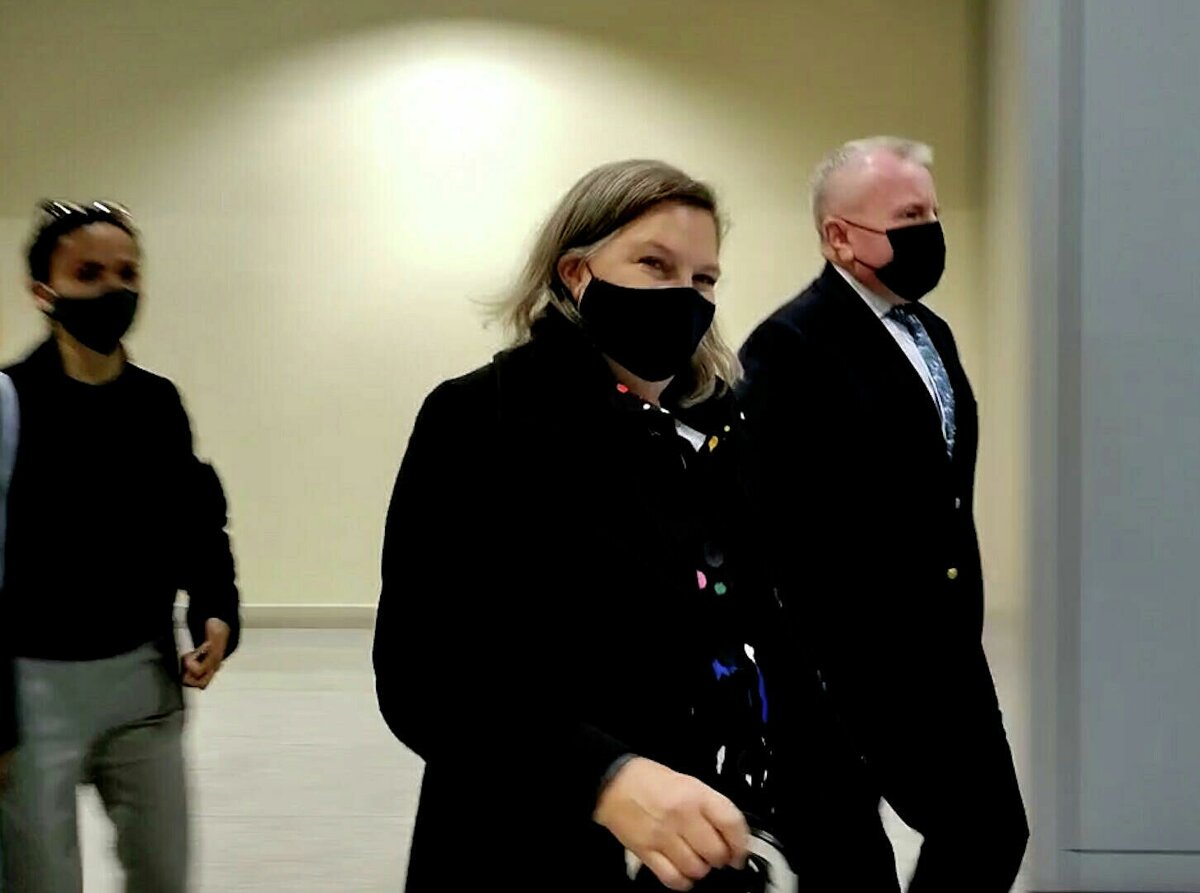 Нуланд пробыла в Москве два дня.