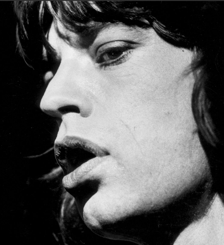 Культовая фотография Мика Джаггера, сделанная Нилом Медхерстом в мае 1976 года