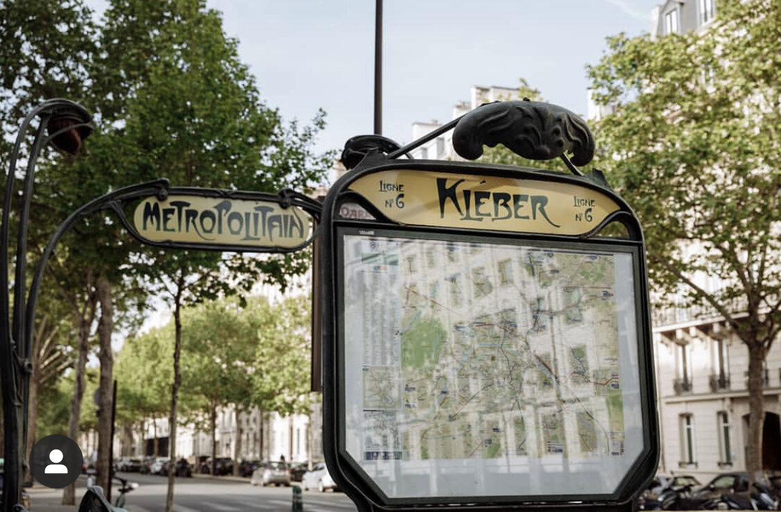  со страницы инстаграм  tripsinfrance