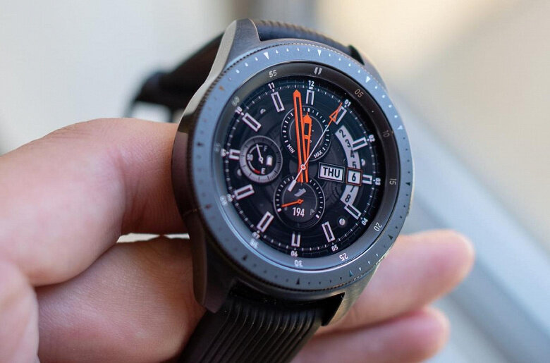 Первая модель Galaxy Watch