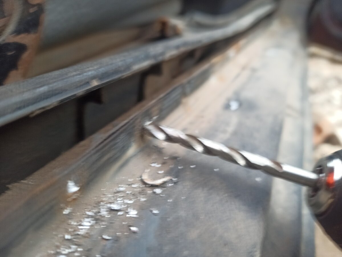 Не сразу понял, что фото мутное