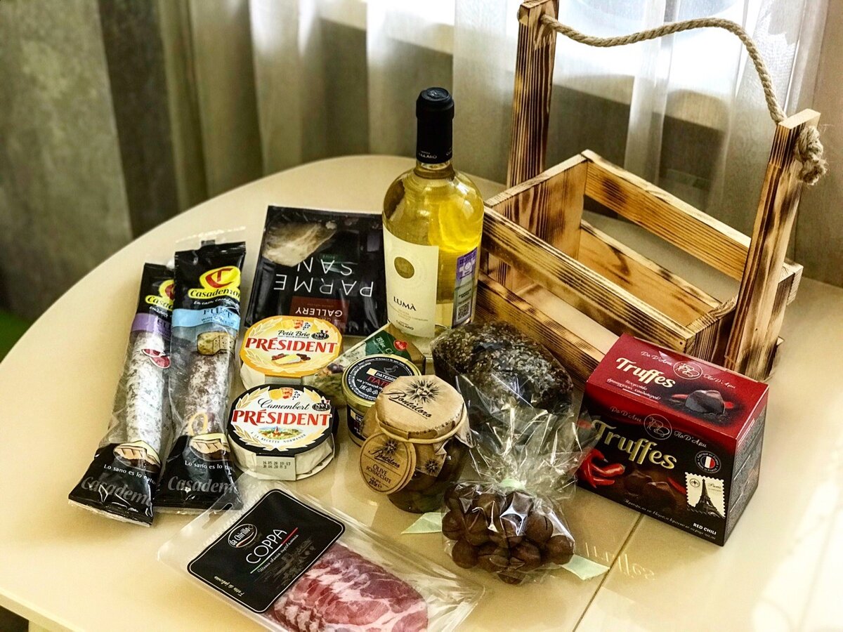 Фото из личного архива. Подарок крёстному