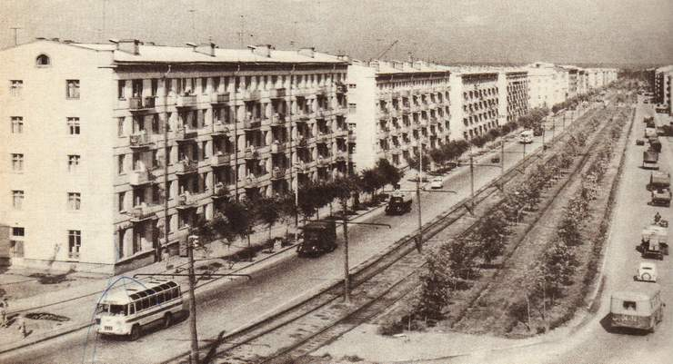 Куйбышев 1950 Безымянка. Улица Гагарина Самара в 60 годы. Самара Куйбышев улица Победы. Улица Победы Самара в 1960. Город куйбышев сейчас как называется в россии