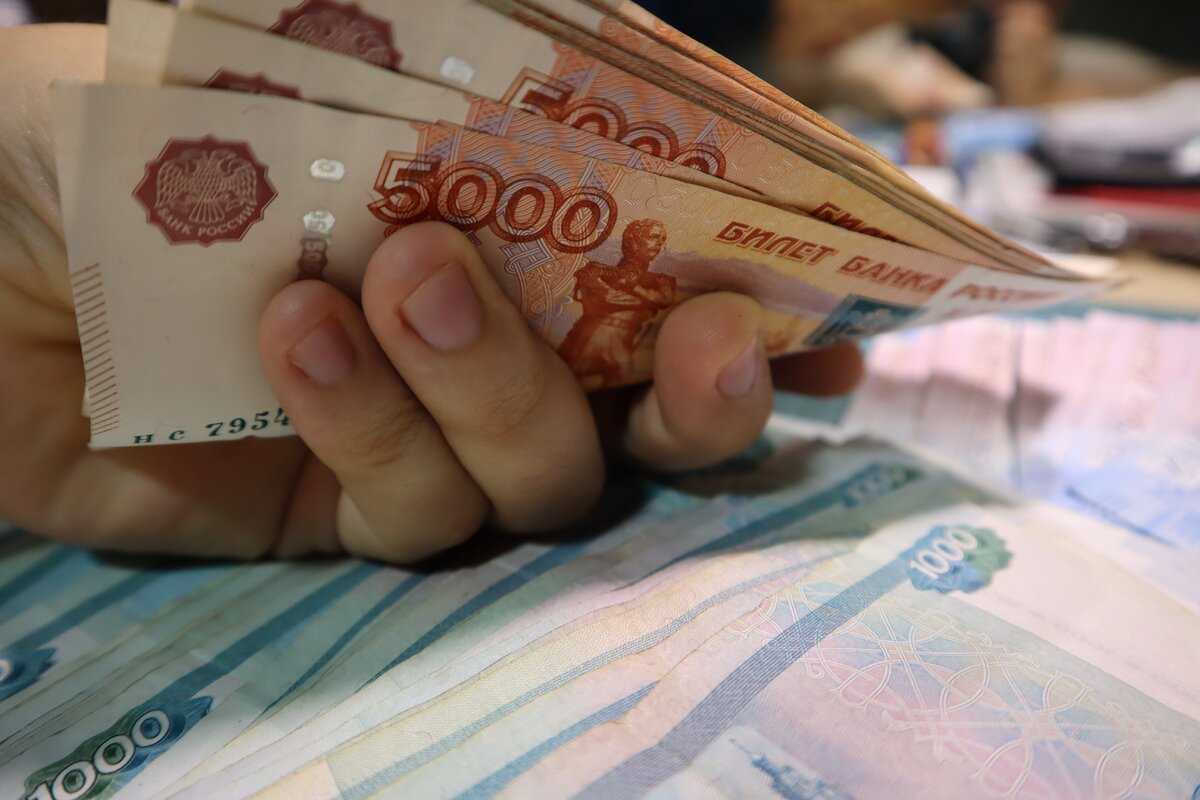 На основной работе не всегда получается отложить некоторую сумму