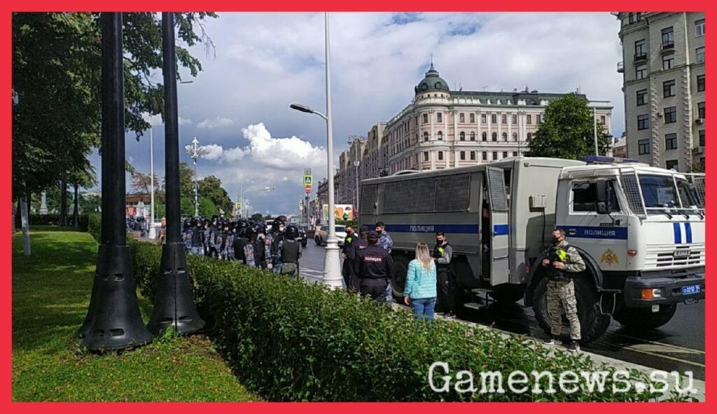 Новопушкинский сквер