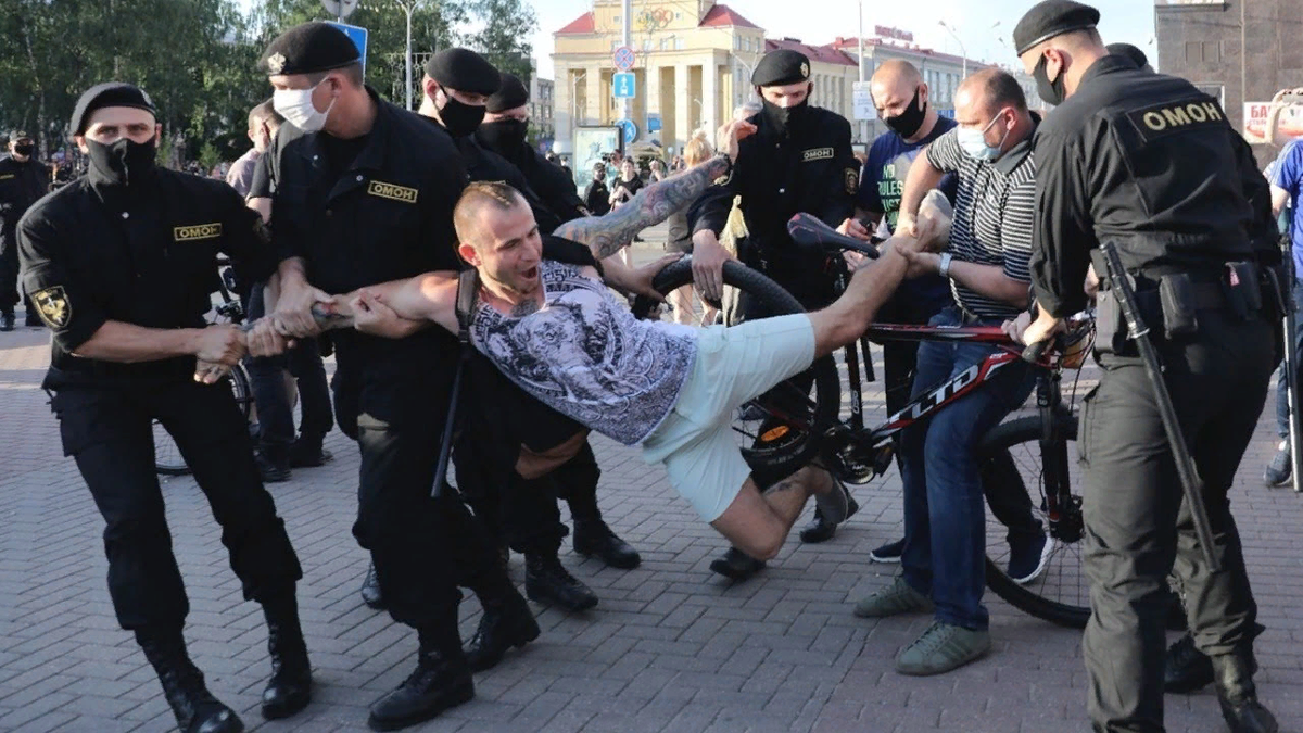 Обычный день в Беларуси