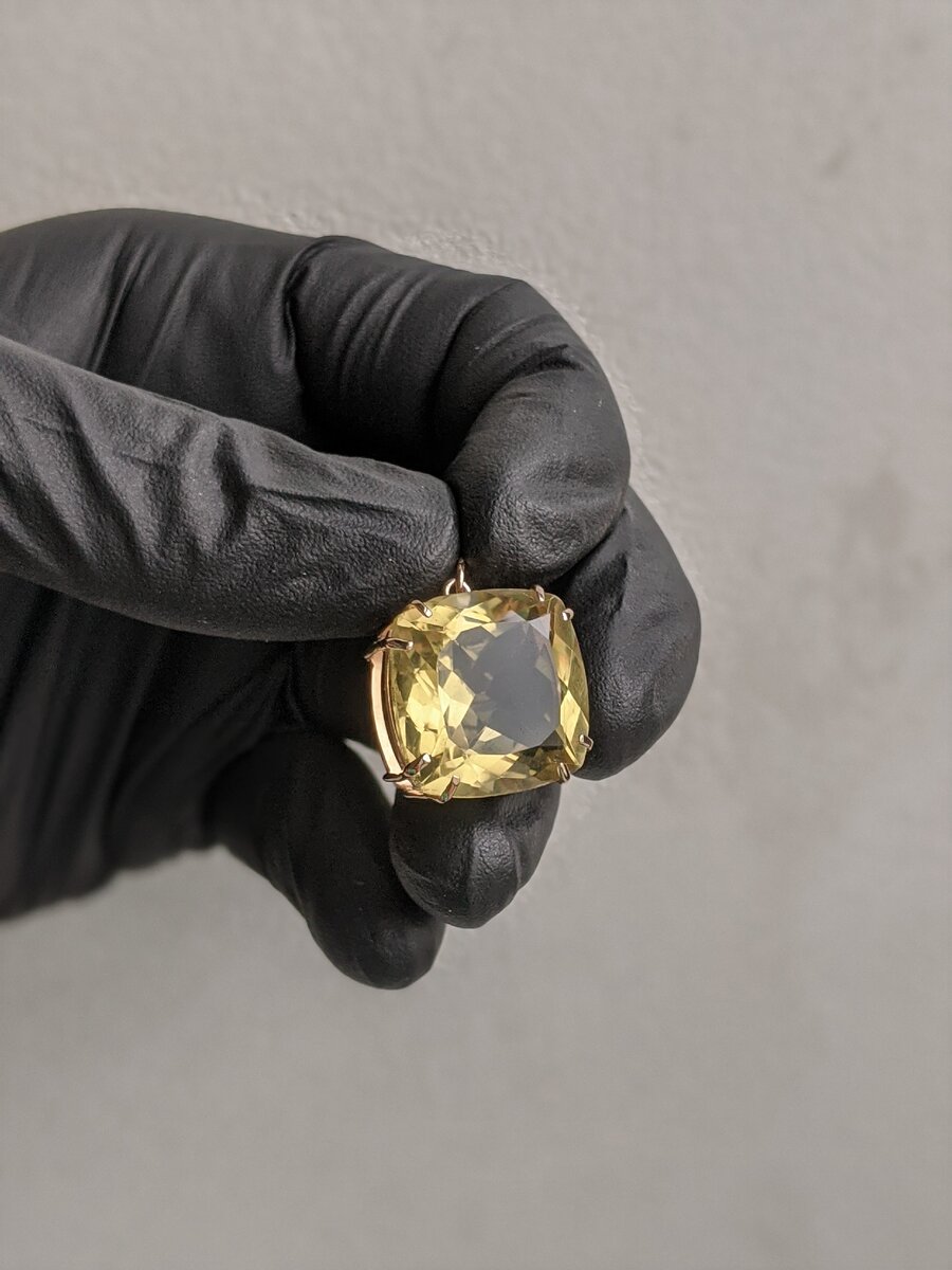 Камень гелиодор , обрамление красное золото 585 пробы 💍