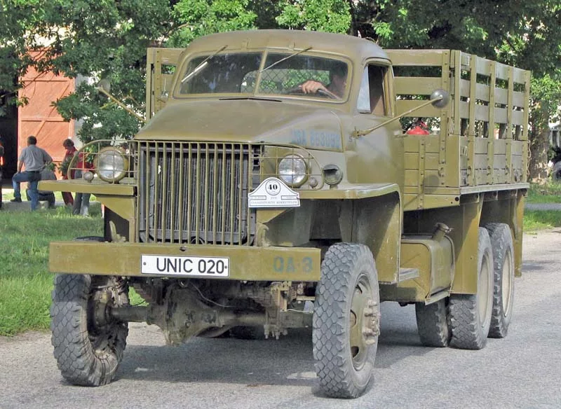 Автомобиль студебеккер. Грузовик Студебеккер us-6. Студебеккер us6. Chevrolet g7107 Studebaker us6. Студебеккер us6 u3.