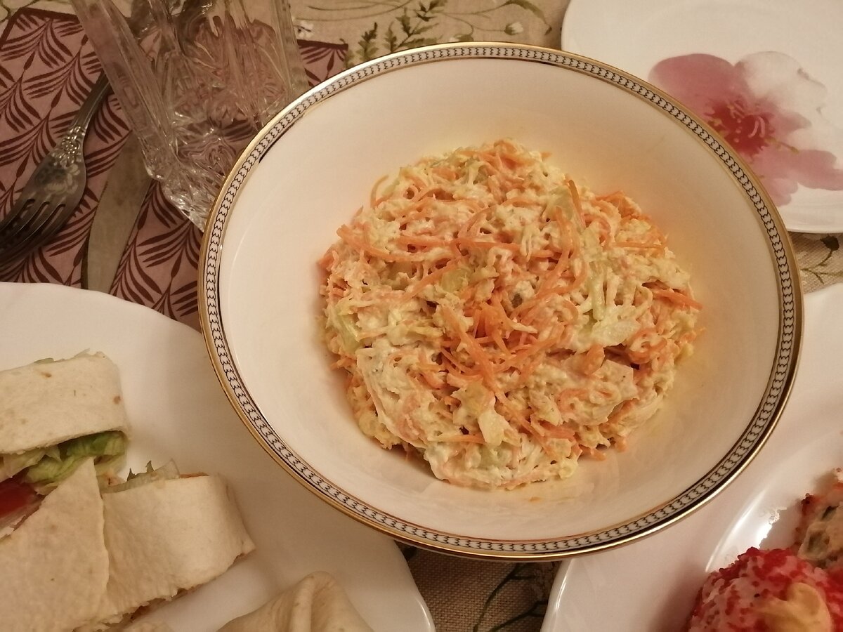 Салат из курицы и корейской моркови 