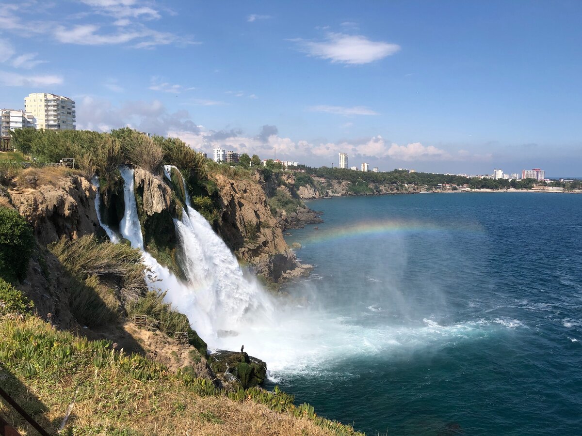 Получаю невероятный заряд энергии от водопада