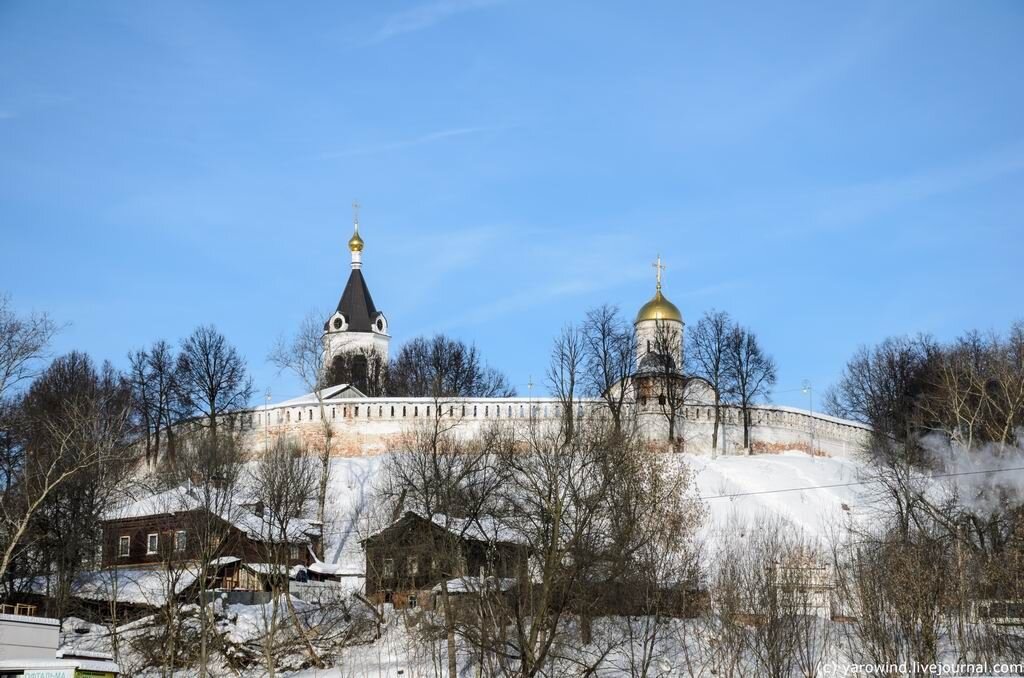 Владимир. Богородице-Рождественский монастырь. Вид на монастырь от вокзала