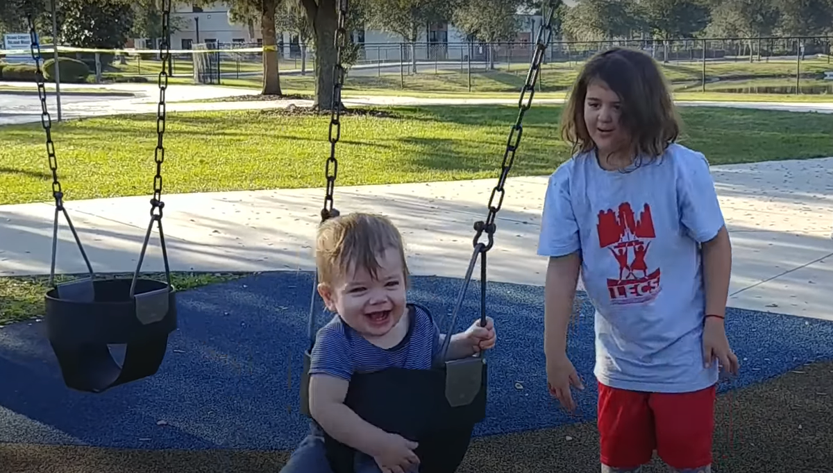                                                                            Хейзел и Спэроу