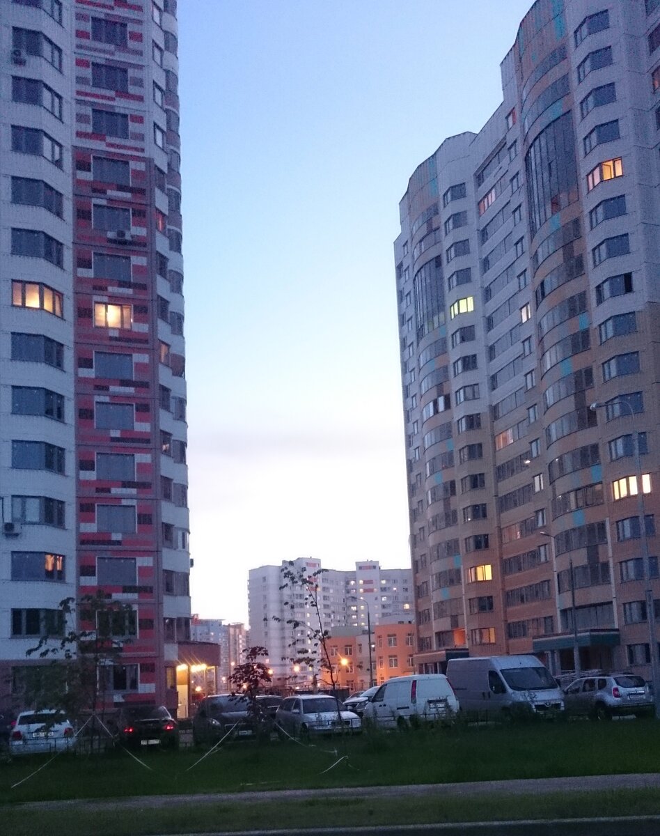 Как быстро продать квартиру? Может обратиться сразу в несколько агентств недвижимости?  Данная ошибка может стоить значительной потери времени. 