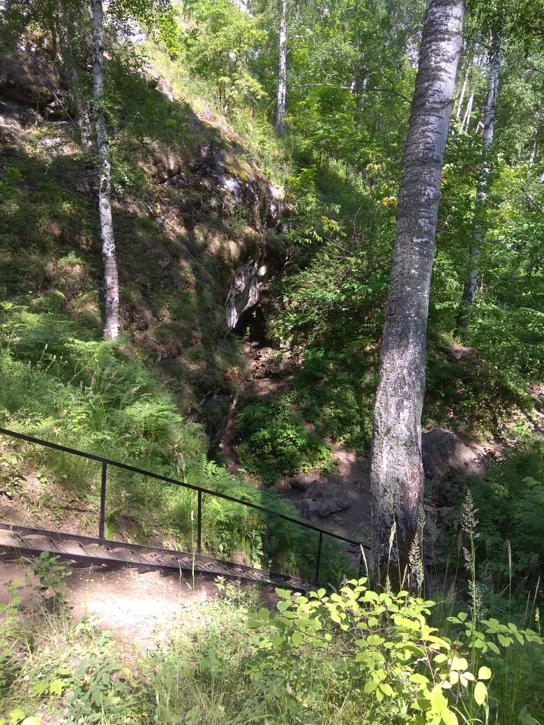 Красота  родного края. Дорога в Новомурадымовское ущелье (Кугарчинский район, РБ)