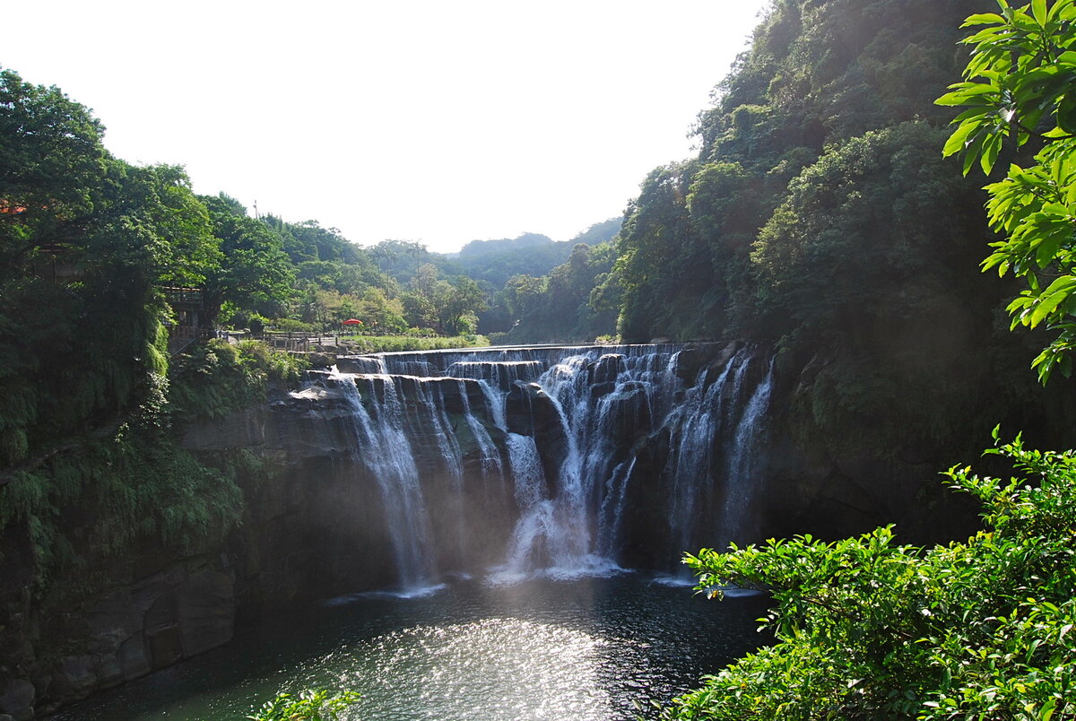 Самый живописный водопад на Тайване