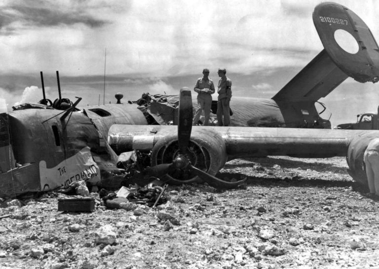 B24 15. Б-24 Либерейтор. Самолет b-24. Liberator b24 изнутри.