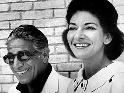 Мария и Аристотель. Несмотря на то, что он был невысоким и довольно некрасивым, он был мастером соблазнения женщин. 