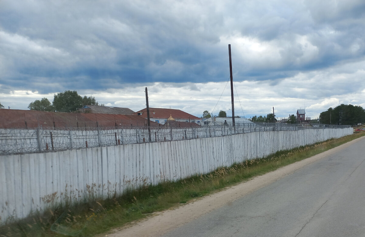 Листайте.