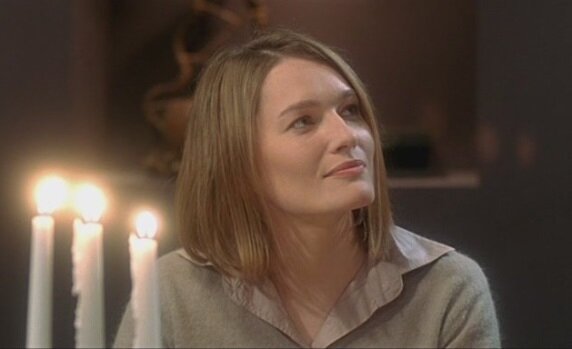 Майя (Виктория Толстоганова).