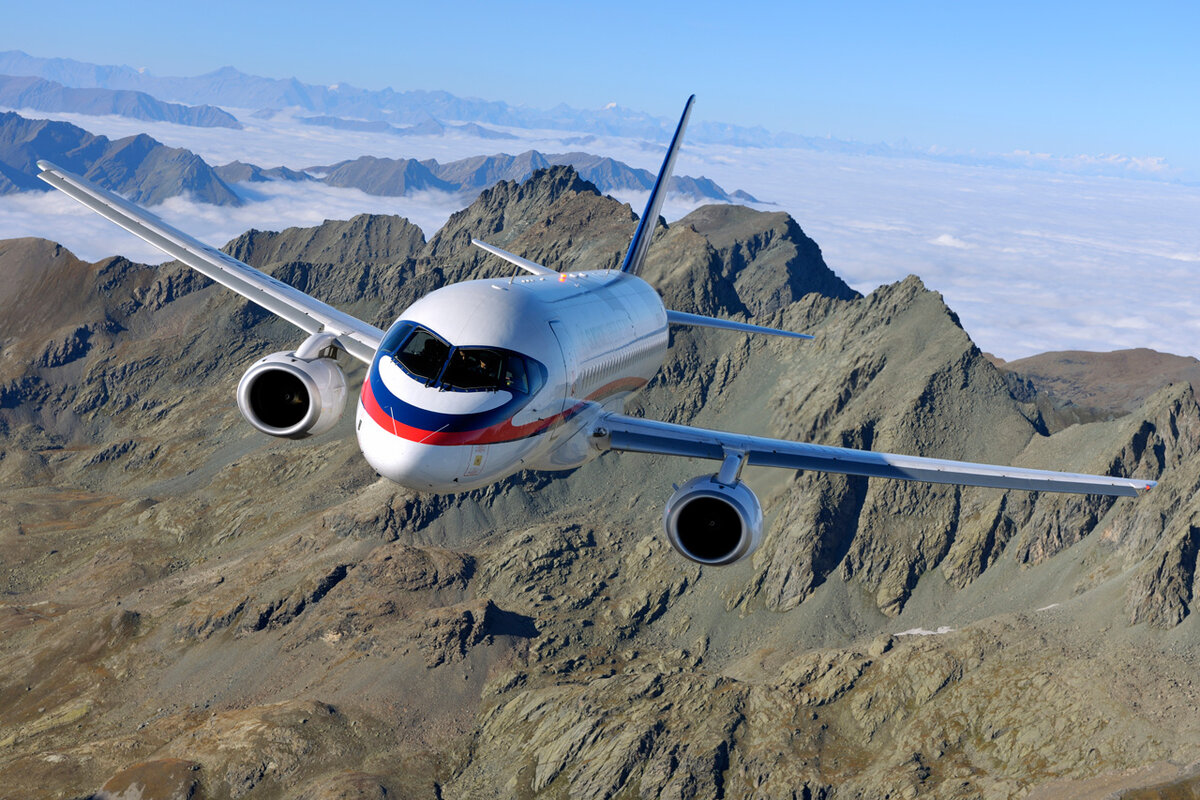 Sukhoi Superjet 100 Индонезия