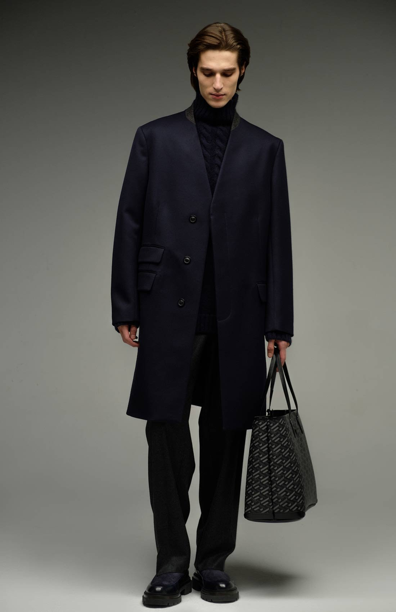 Источник: https://www.tsum.ru/