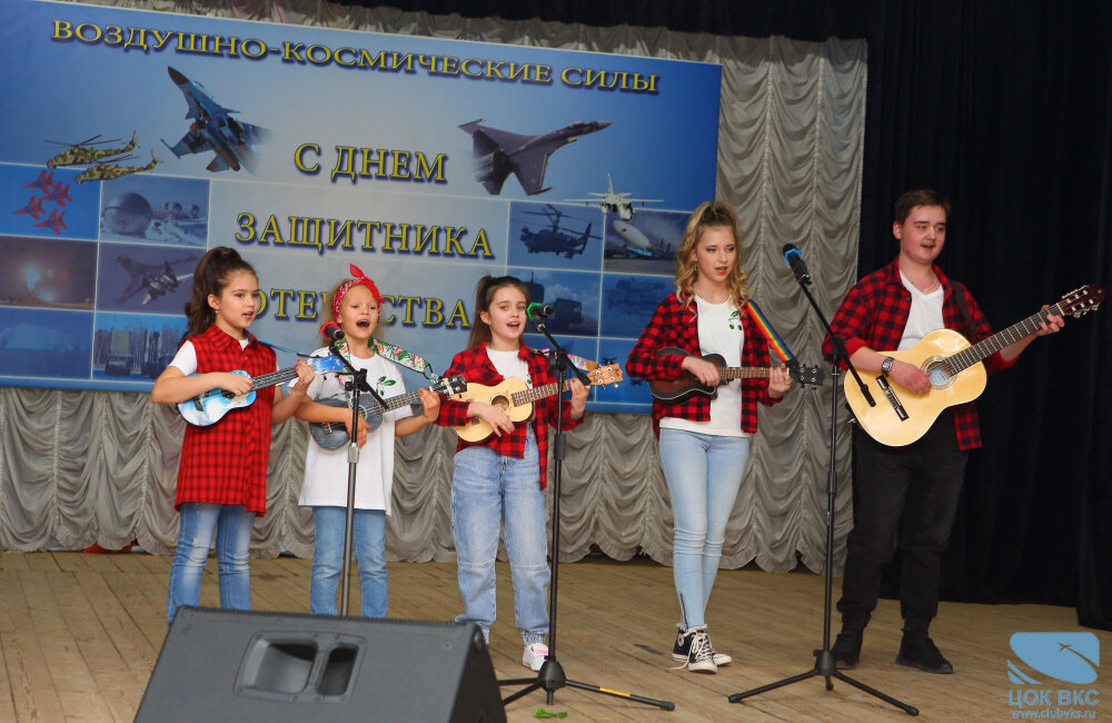 Фестиваль-конкурс патриотической песни «Голоса России» прошёл в Центральном офицерском клубе ВКС