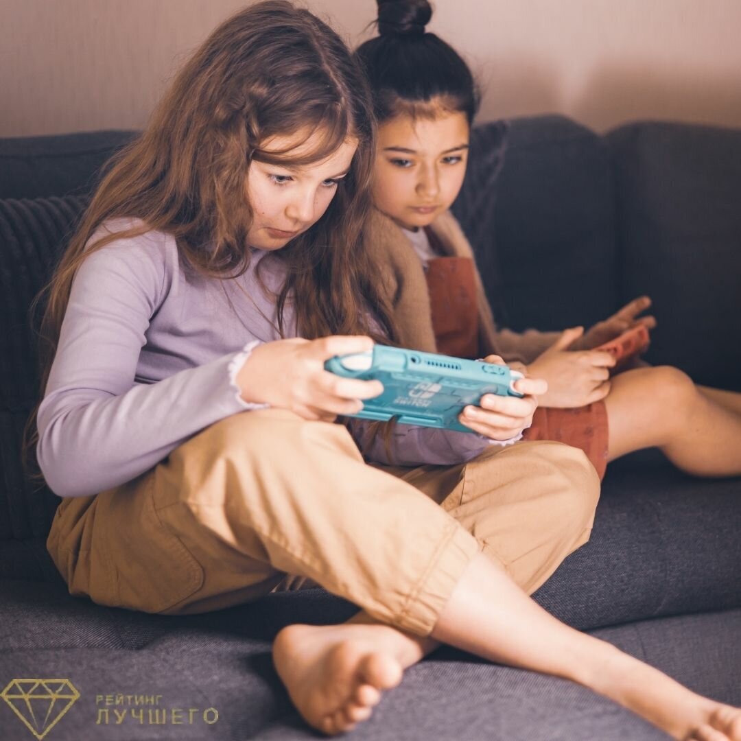 Портативные игровые приставки