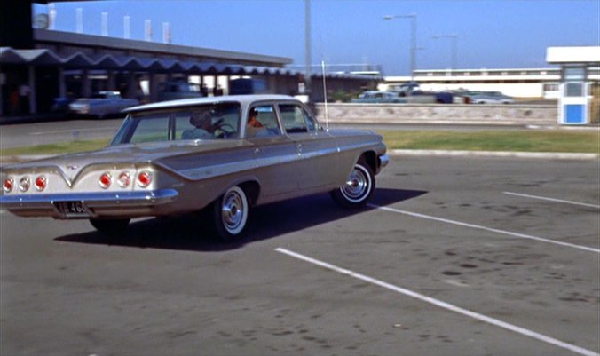Chevrolet Impala 1961 года в фильме про агента 007 Dr. No
