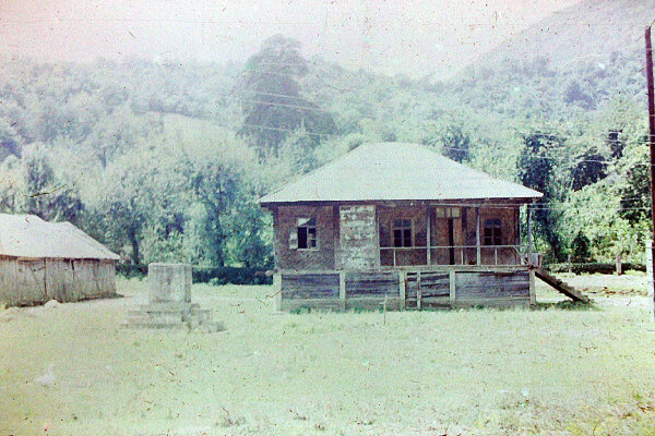 Так выглядит дом, где родился Лаврентий Берия. Источник: Wikipedia.