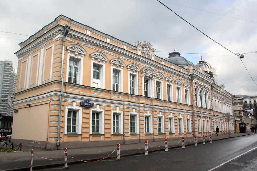 Здание городской усадьбы Грачёвых на Поварской улице (Яндекс картинки)