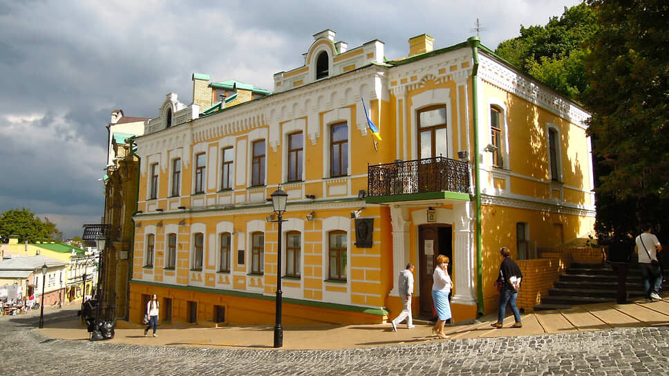 Фото: Linus Friedel / Wikipedia📷Литературно-мемориальный дом-музей Михаила Булгакова в Киеве