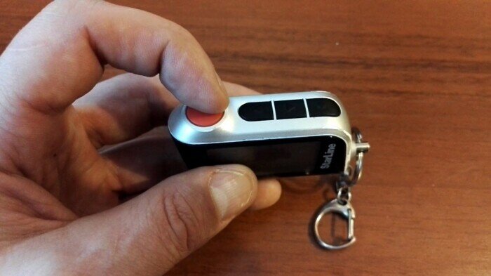 Дело может быть не в кнопке. |Фото: YouTube.