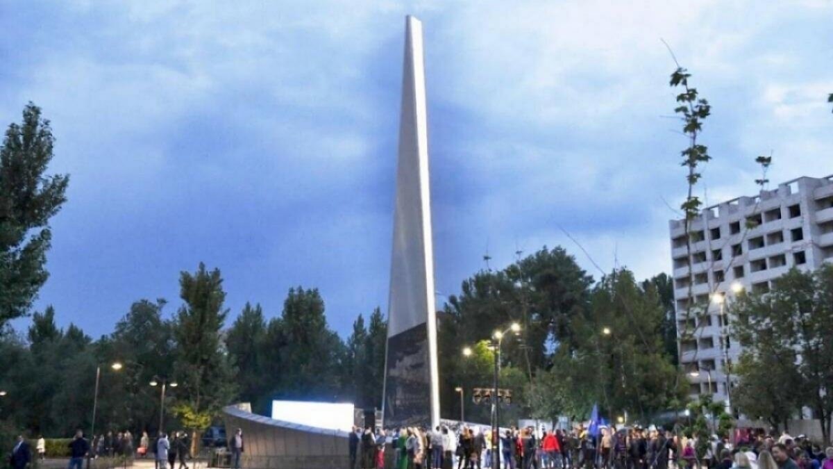    Власти ответили на жалобы о «вандализме» в отношении стелы Город трудовой доблести в СаратовеНовости Саратова и области – Сетевое издание «Репортер64»